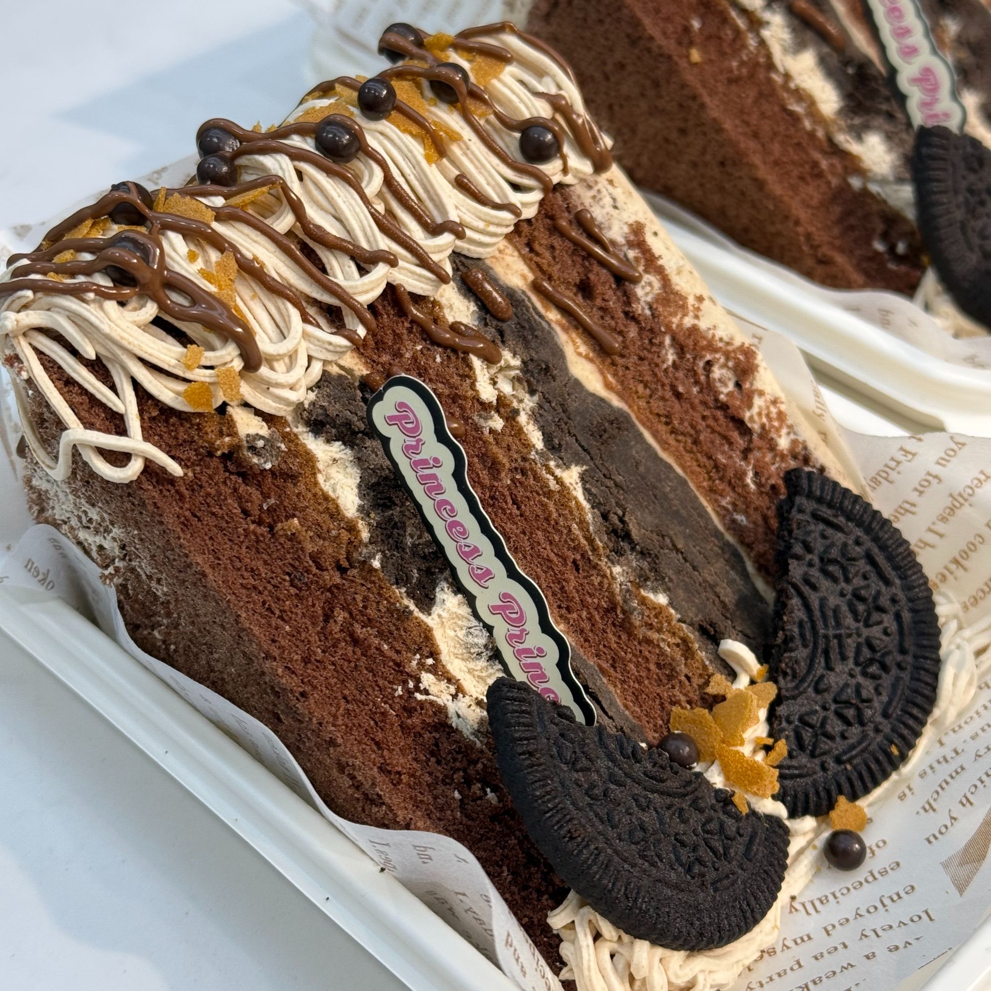 巧克力口味切块蛋糕