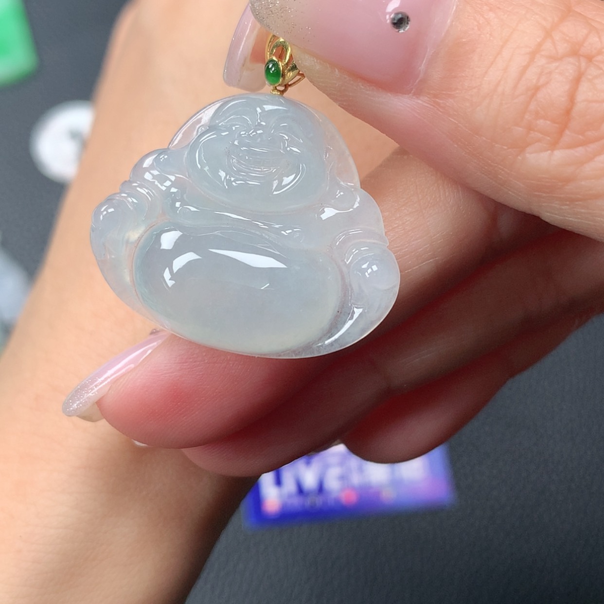 【闪购商品】翡翠18K金镶嵌吊坠(赠链)ʜ***ᐝ