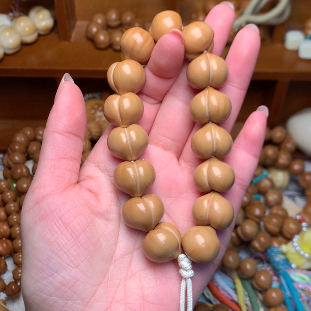 吊坠猴头核桃17高定屁桃手持素