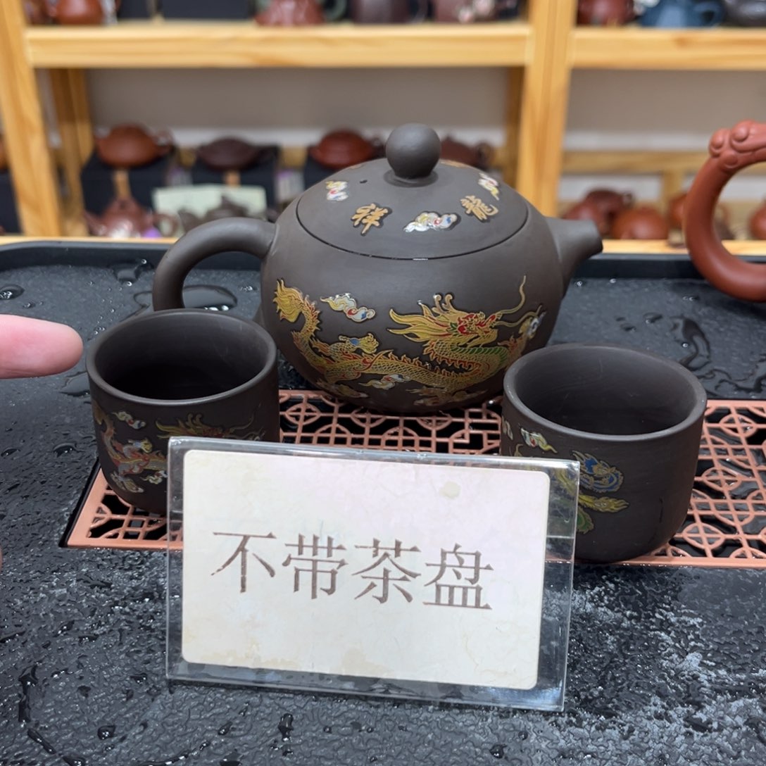 紫砂茶宠茶壶等紫砂器皿