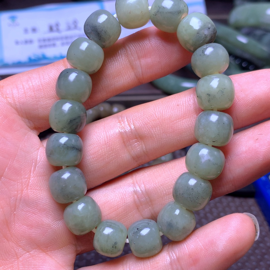 未镶嵌手链和田玉12