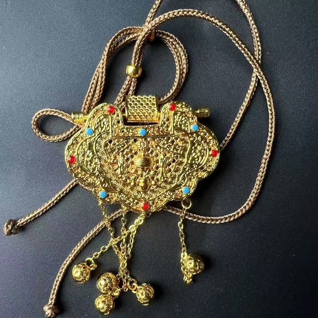 J0064天子门锁精品吊坠