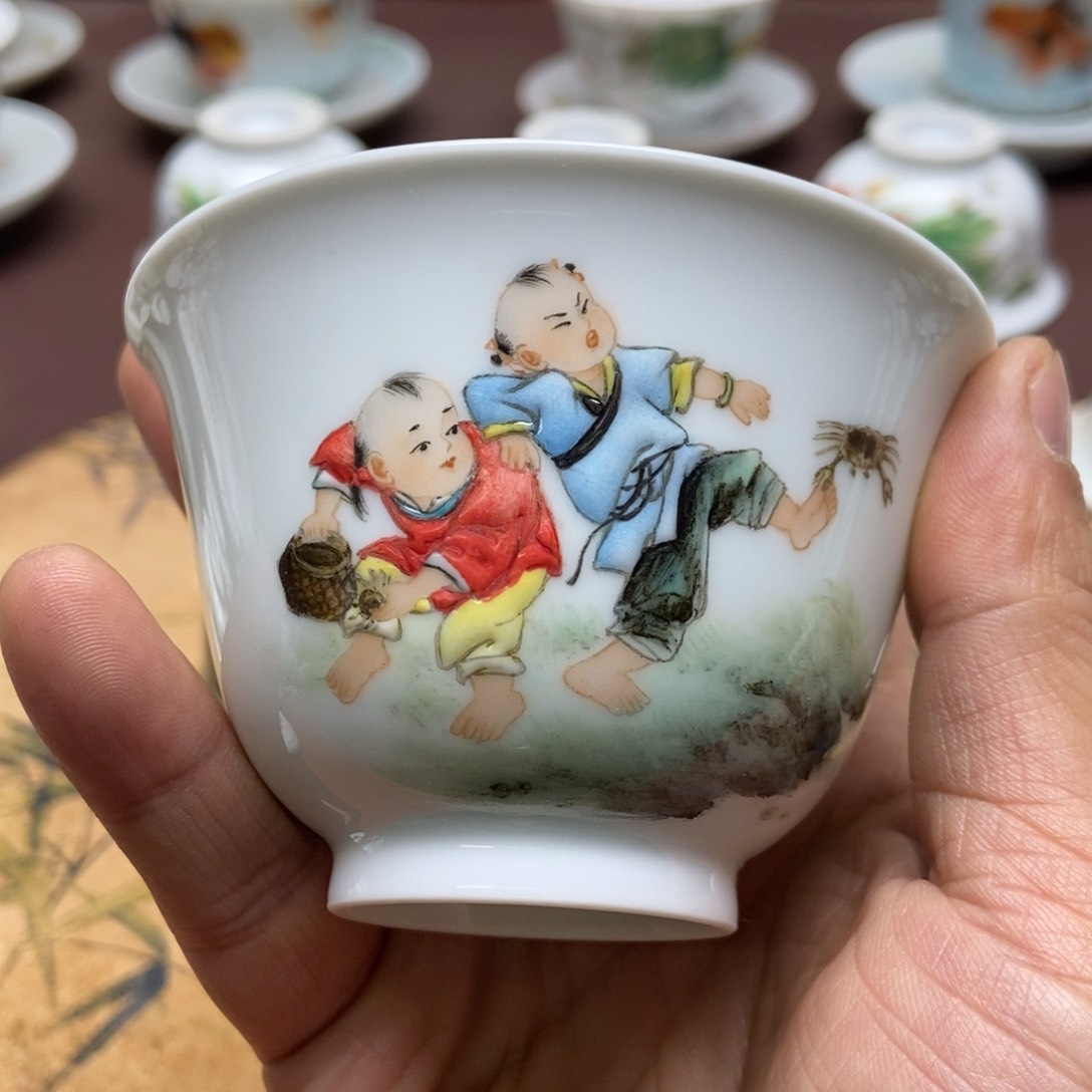 會****5手工珐琅彩主人杯