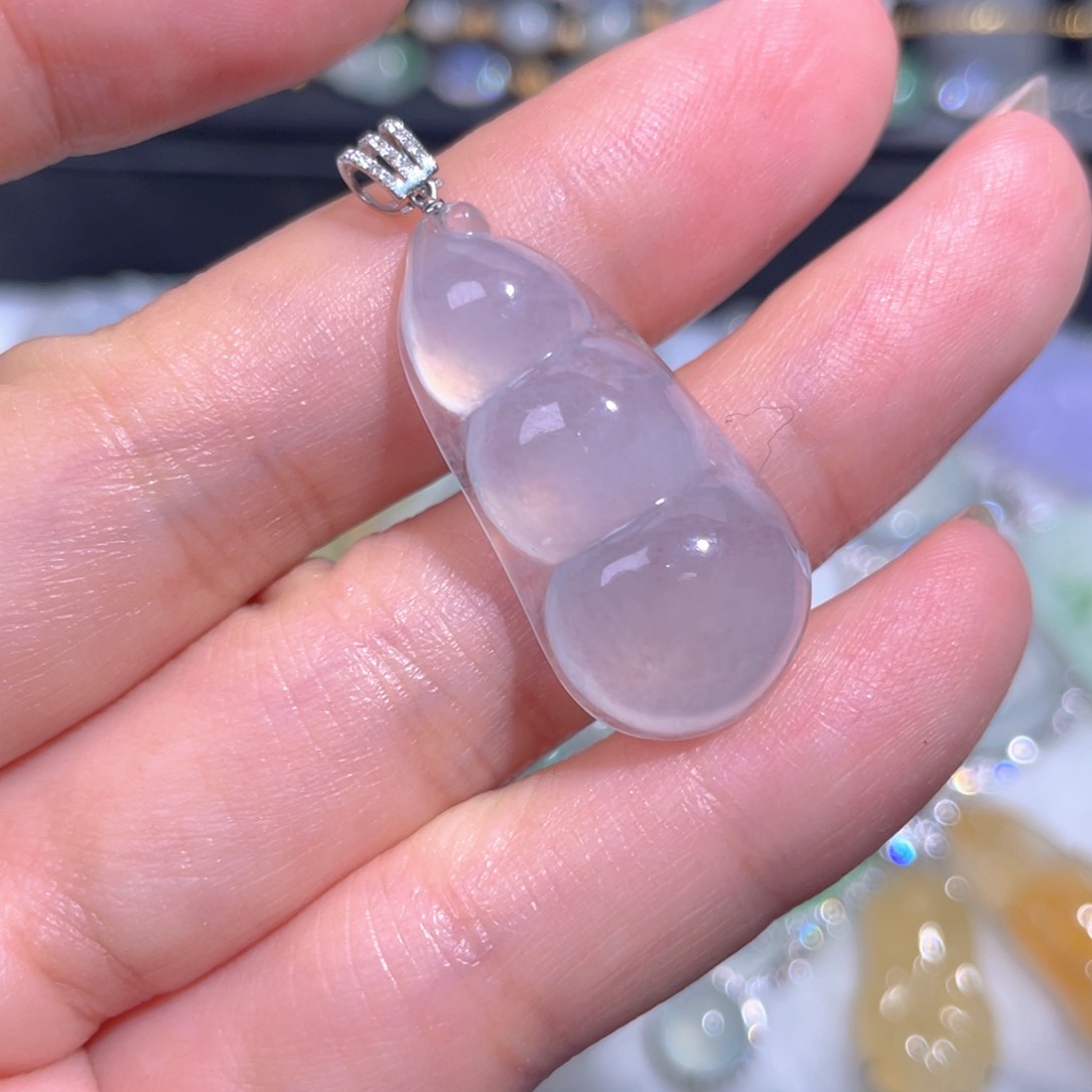 颈饰18K金镶嵌翡翠翡翠
