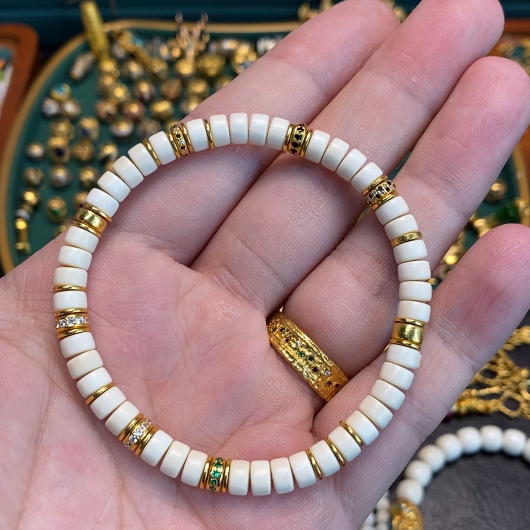 合成立方氧化锆手链足金镶嵌