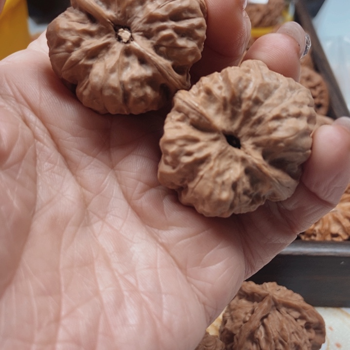 文玩核桃吊坠蛤蟆