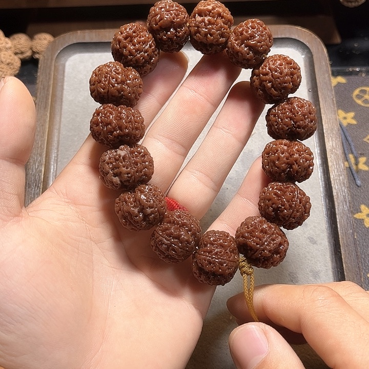 金刚菩提吊坠万*铁油籽蜂王梅花23尺sss