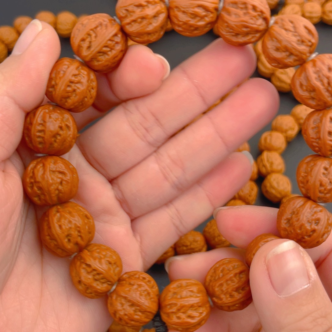 文玩核桃吊坠龙*町野生文玩手串