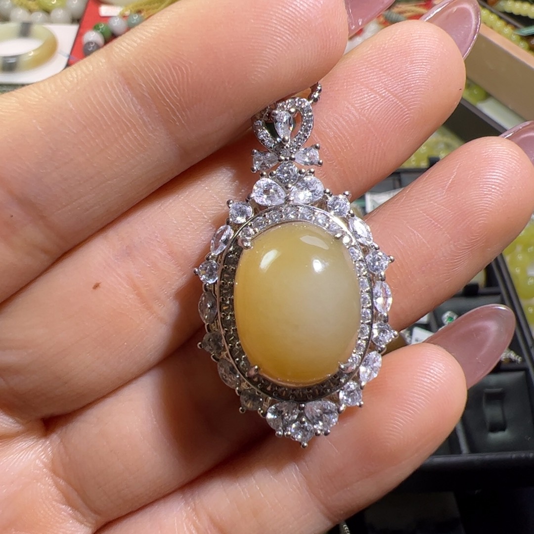 和田玉银S925镶嵌颈饰