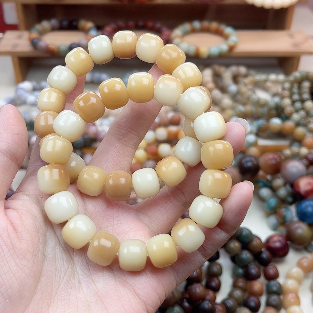 手串白玉菩提汉堡