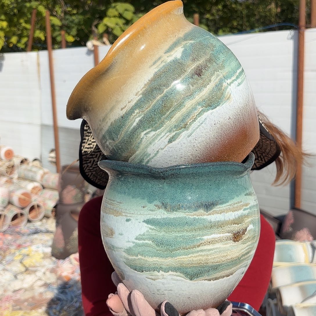 口径19高度19两个山水画