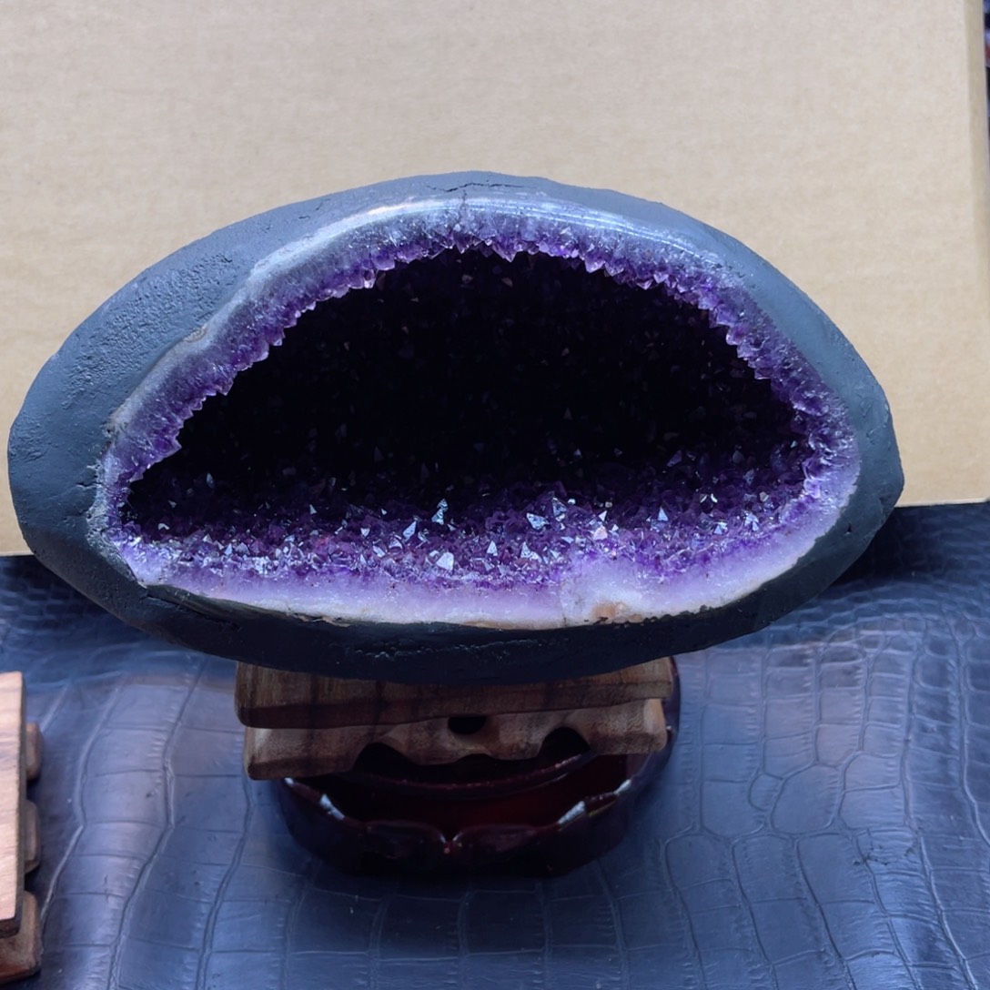 紫晶大型摆件（非配饰）未镶嵌A****哒