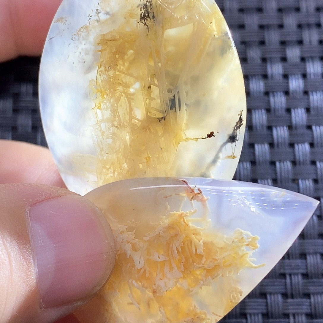 玛瑙/玉髓颈饰未镶嵌亿**峰