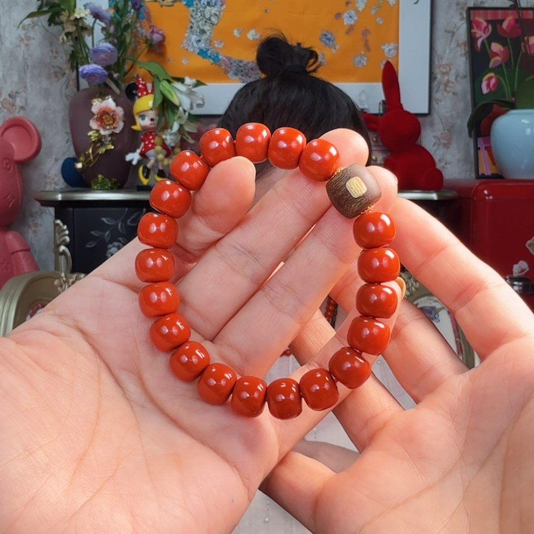 南红玛瑙手串18K金镶嵌