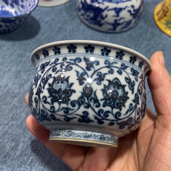 岩**主源哥陶瓷艺术家的