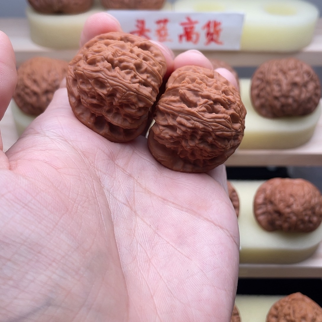 吊坠文玩核桃一*田39全品三角白