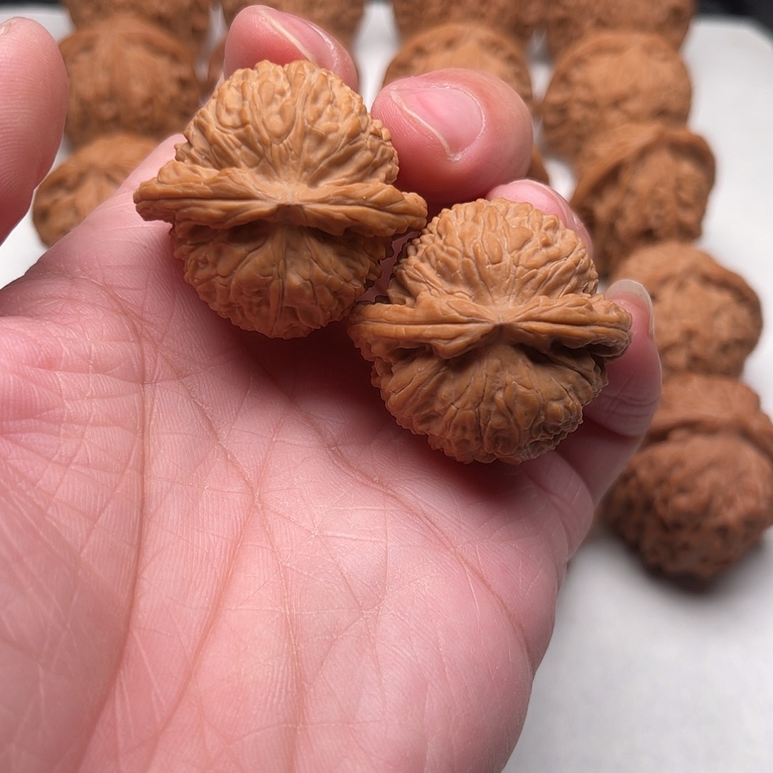 文玩核桃把件核桃