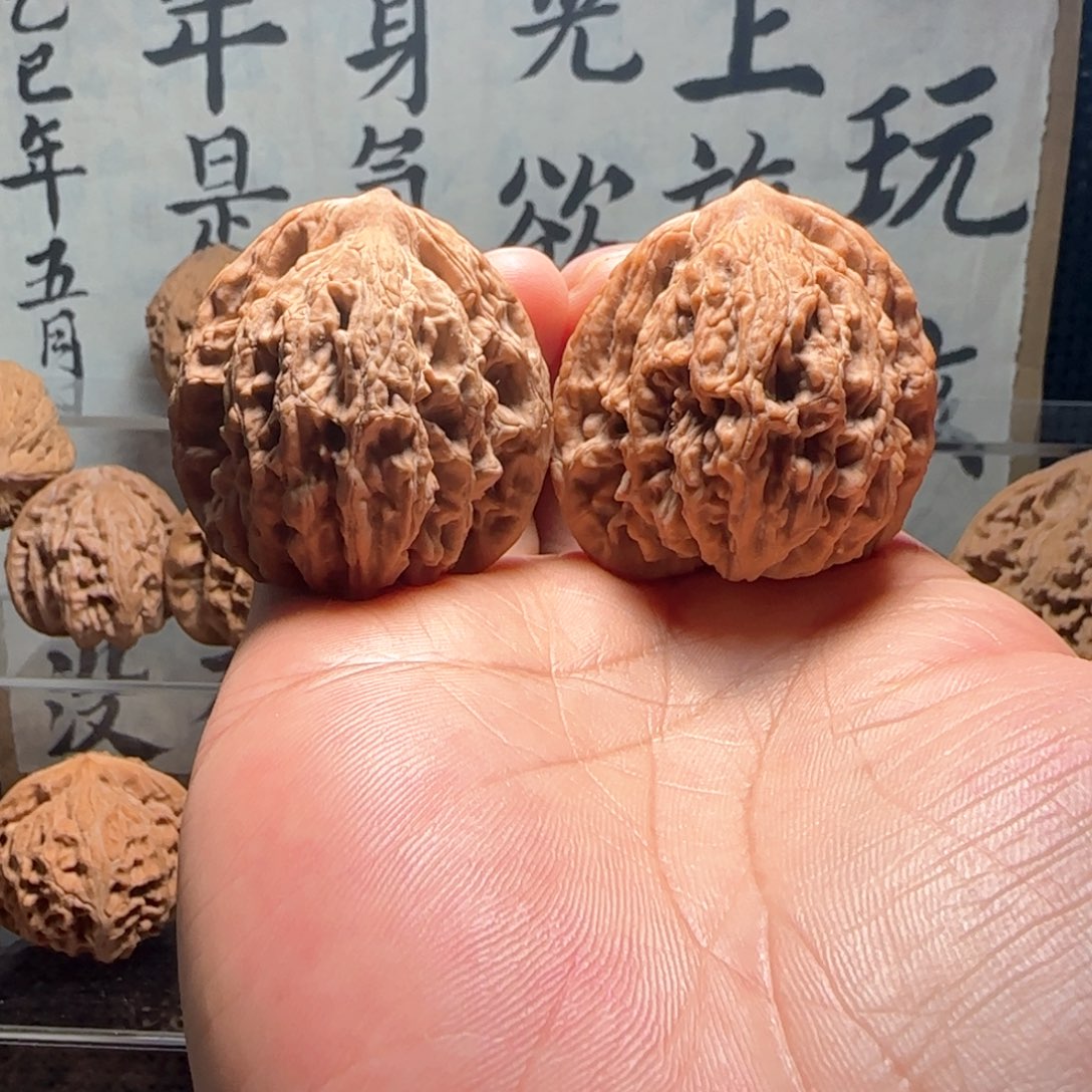 文玩核桃吊坠6号虎头轻微色差4.1尺