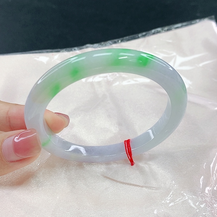 翡翠未镶嵌手镯圈54，04221