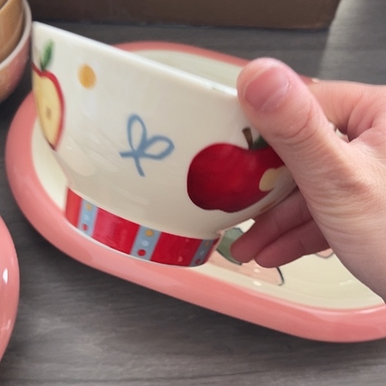 橙***知瓷满25包邮，默认微瑕