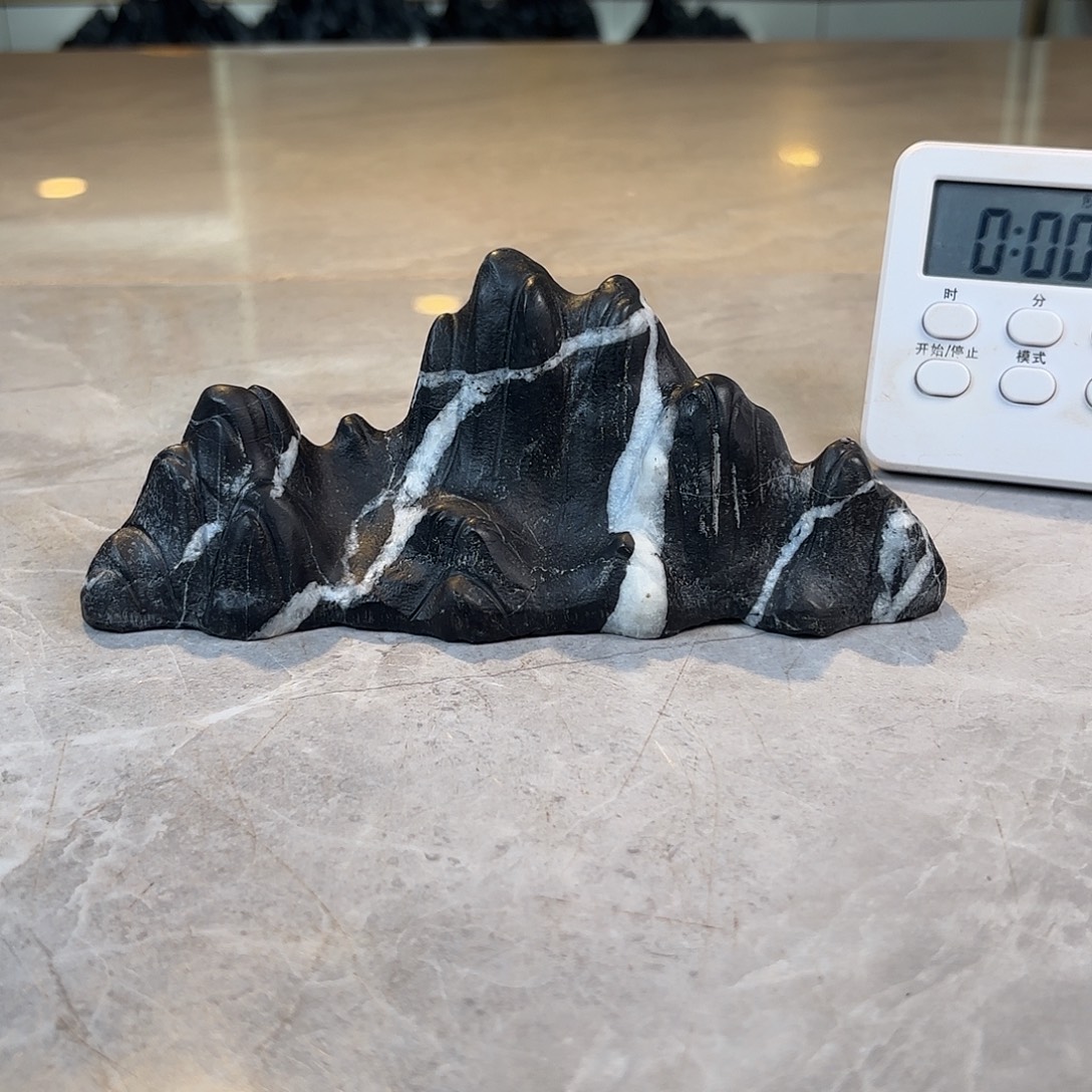 邢***陶灵璧石手工雕刻奇石摆件