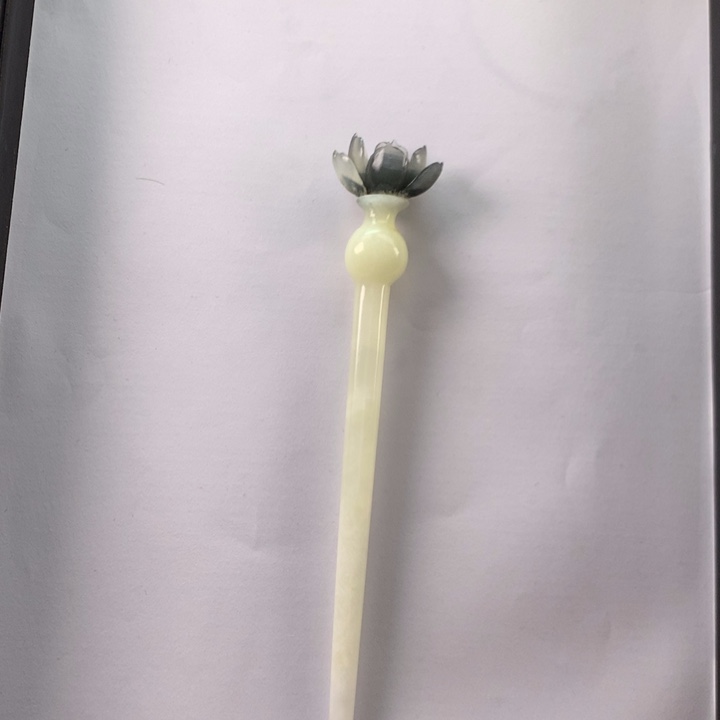 蛇纹石玉发饰未镶嵌?****࿐