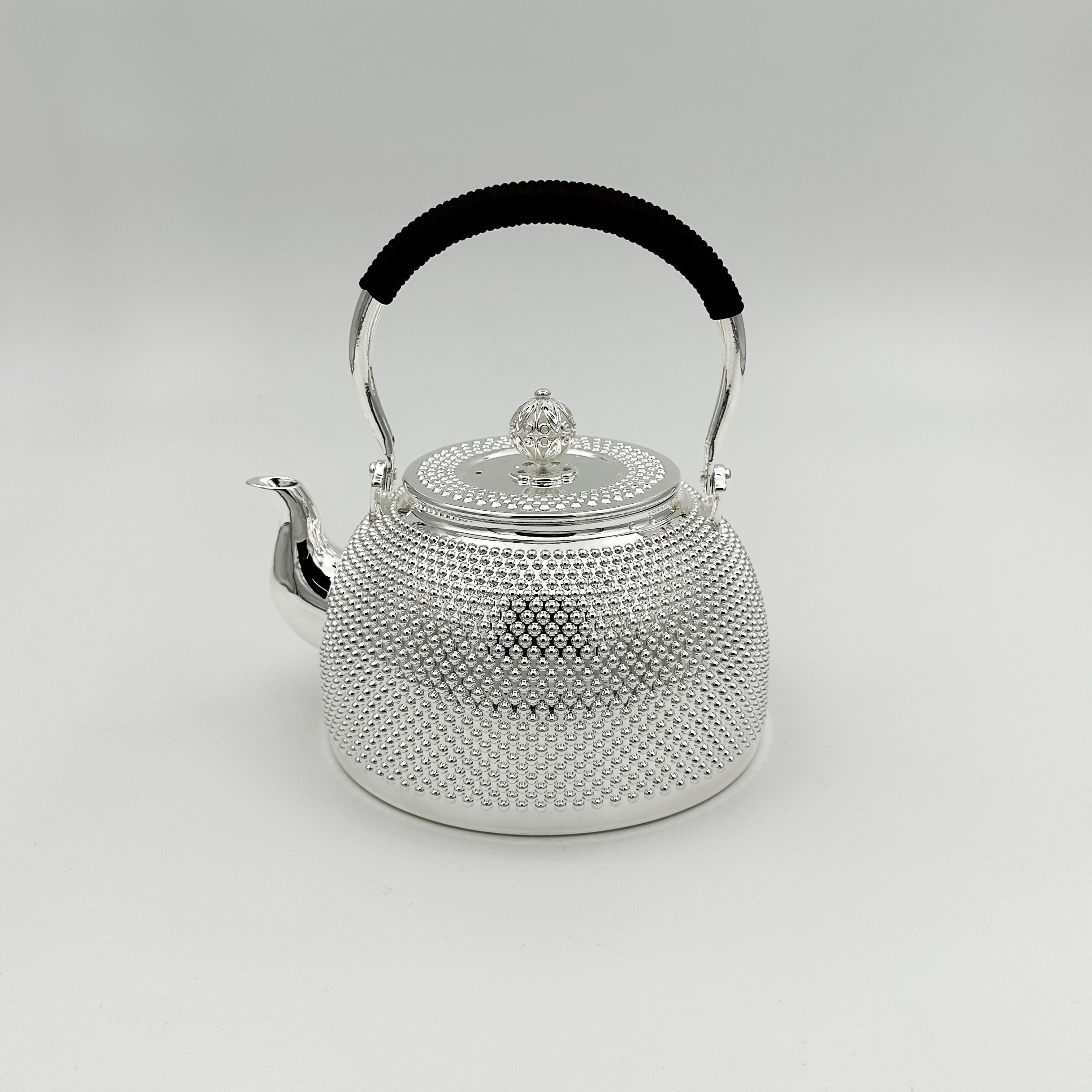 -手工锤纹柳钉烧水壶