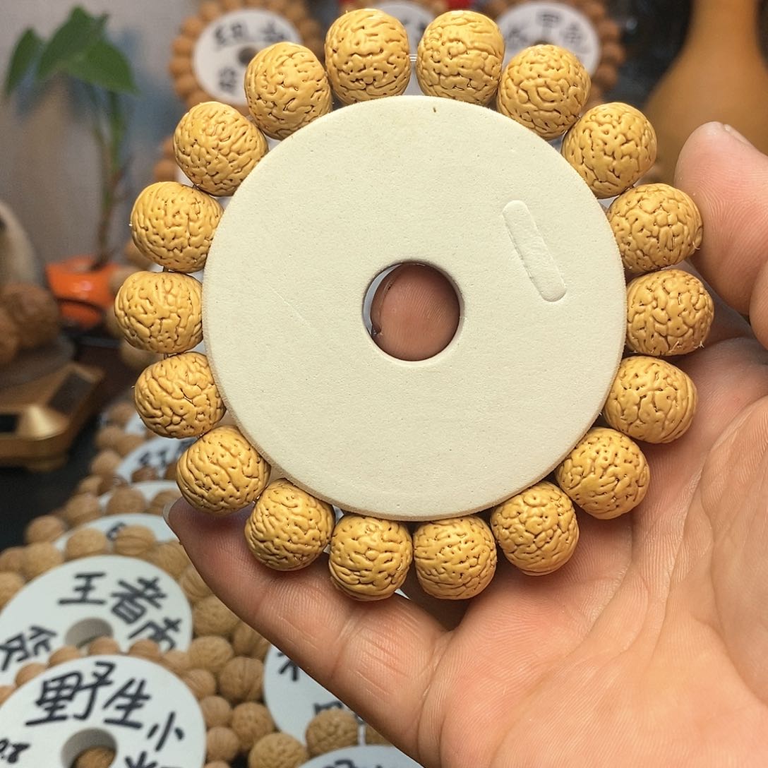 【闪购商品】_***?桃核手串南瓜手串