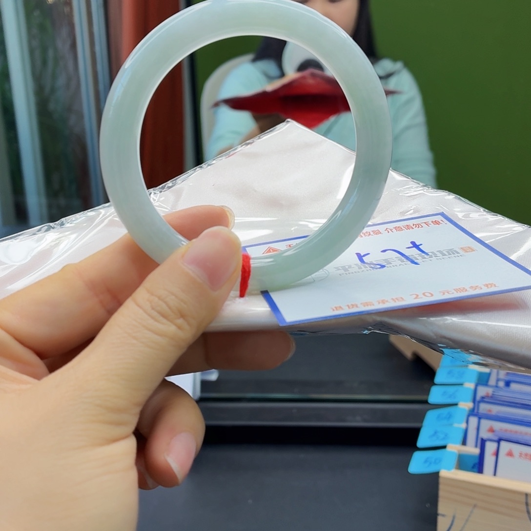 翡翠未镶嵌手镯翡翠