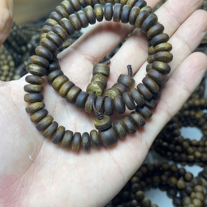 沉香沉香碎屑+算盘两圈22克加