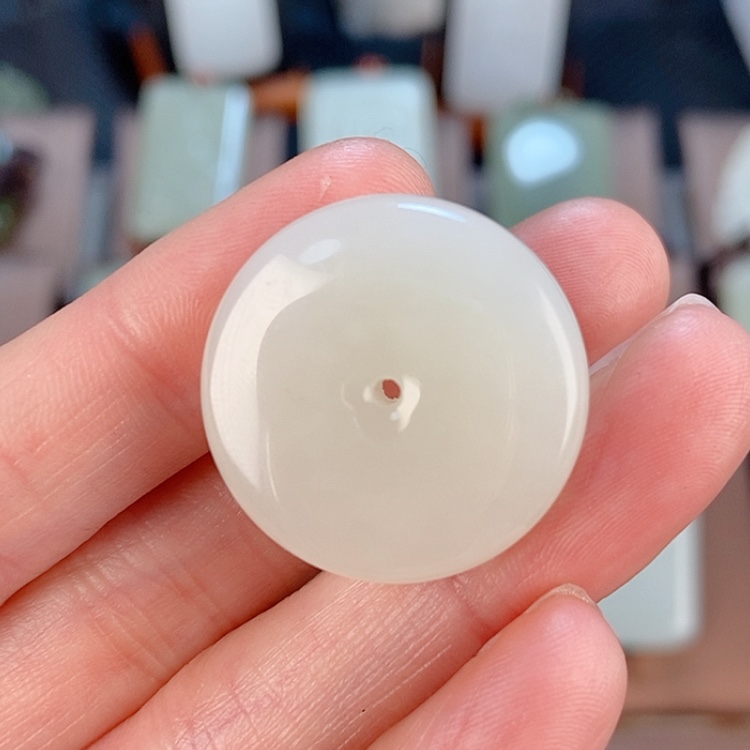 【闪购商品】和田玉未镶嵌颈饰