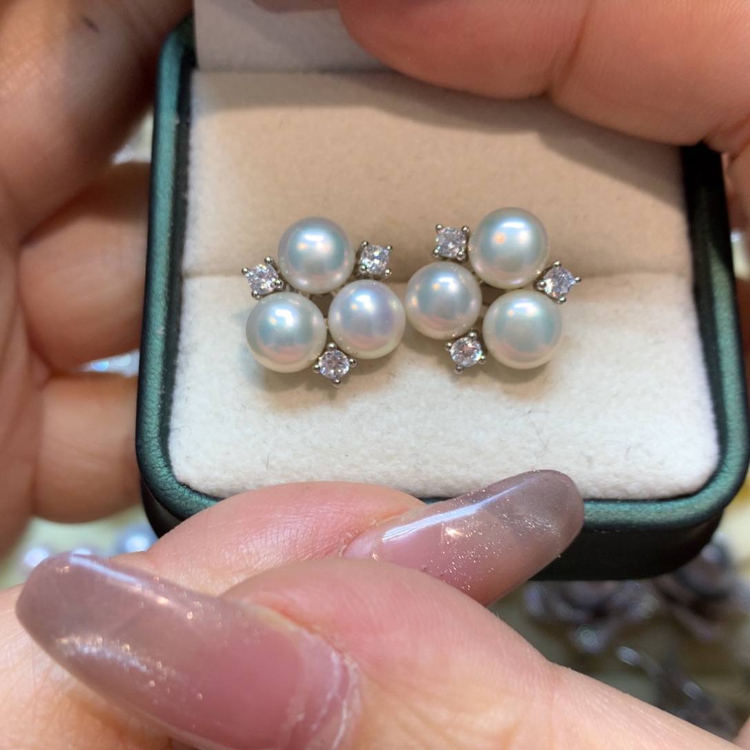 淡水珍珠耳饰未镶嵌