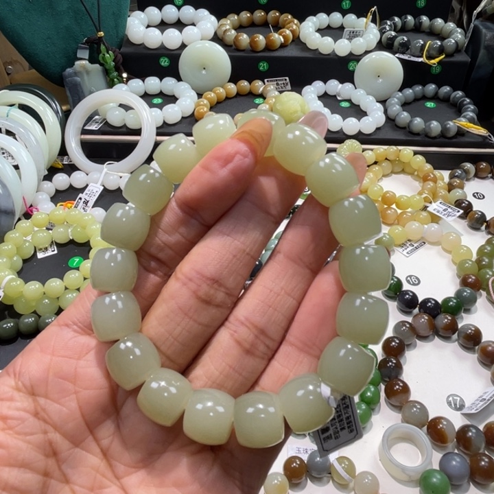 手链未镶嵌和田玉