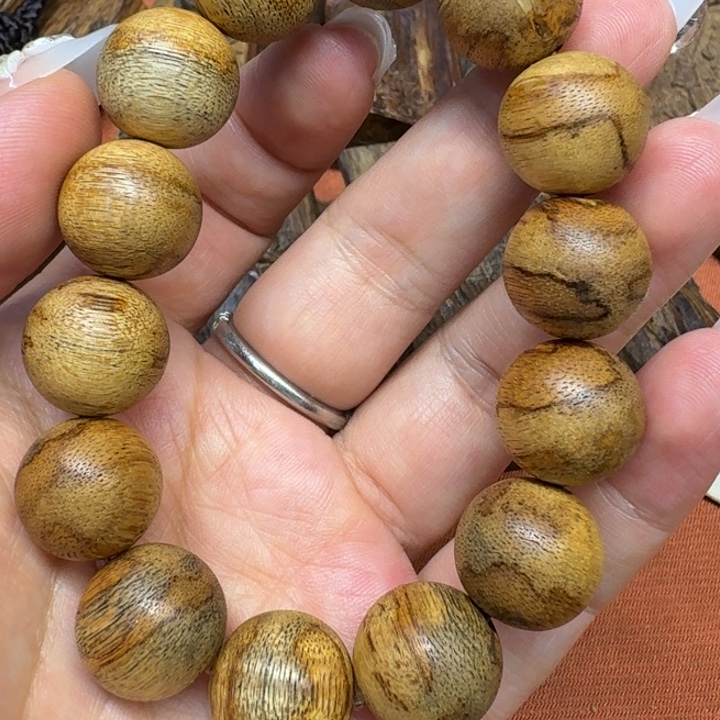 沉香碎屑沉香馨安居沉香88888