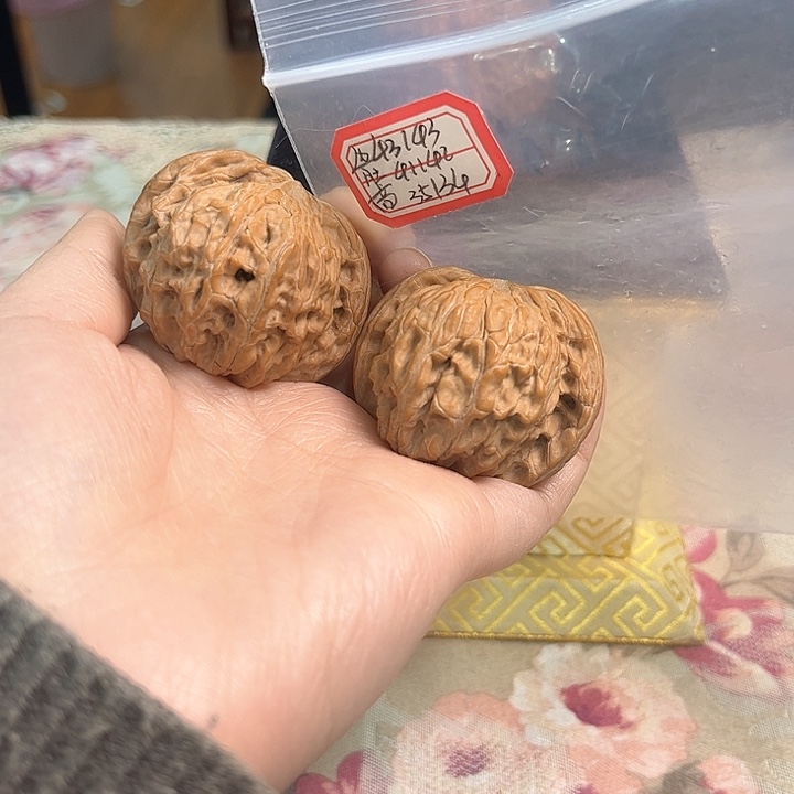 文玩核桃把件磨盘