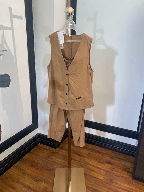 [H3599卡其运动两件套裤]夏季纯色蕾丝女士时尚