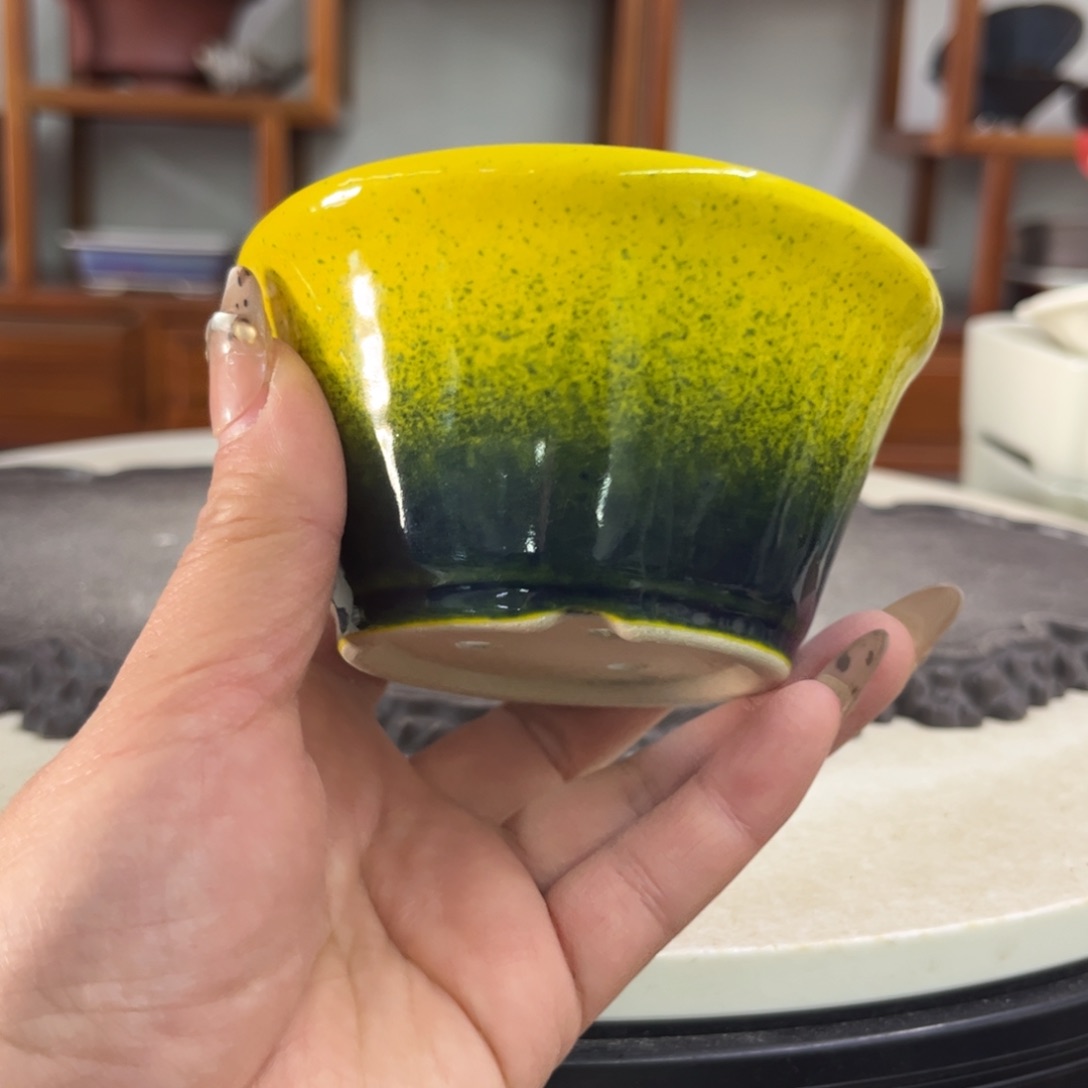 紫砂花盆瑕疵5-10.5。。。