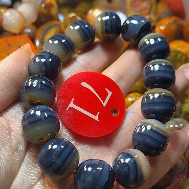 莲***童玛瑙/玉髓未镶嵌手链