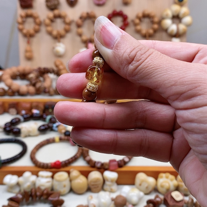 【闪购商品】吊坠库克鲨****✨花珀配饰