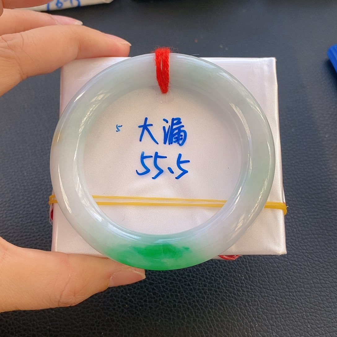 翡翠手镯未镶嵌5号