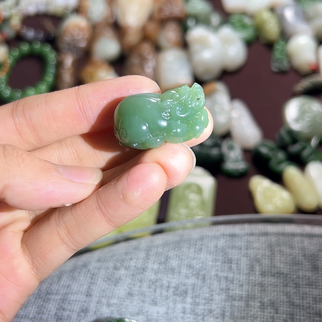 和田玉挂件未镶嵌g**o