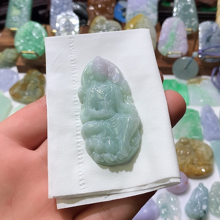 翡翠颈饰未镶嵌挂件