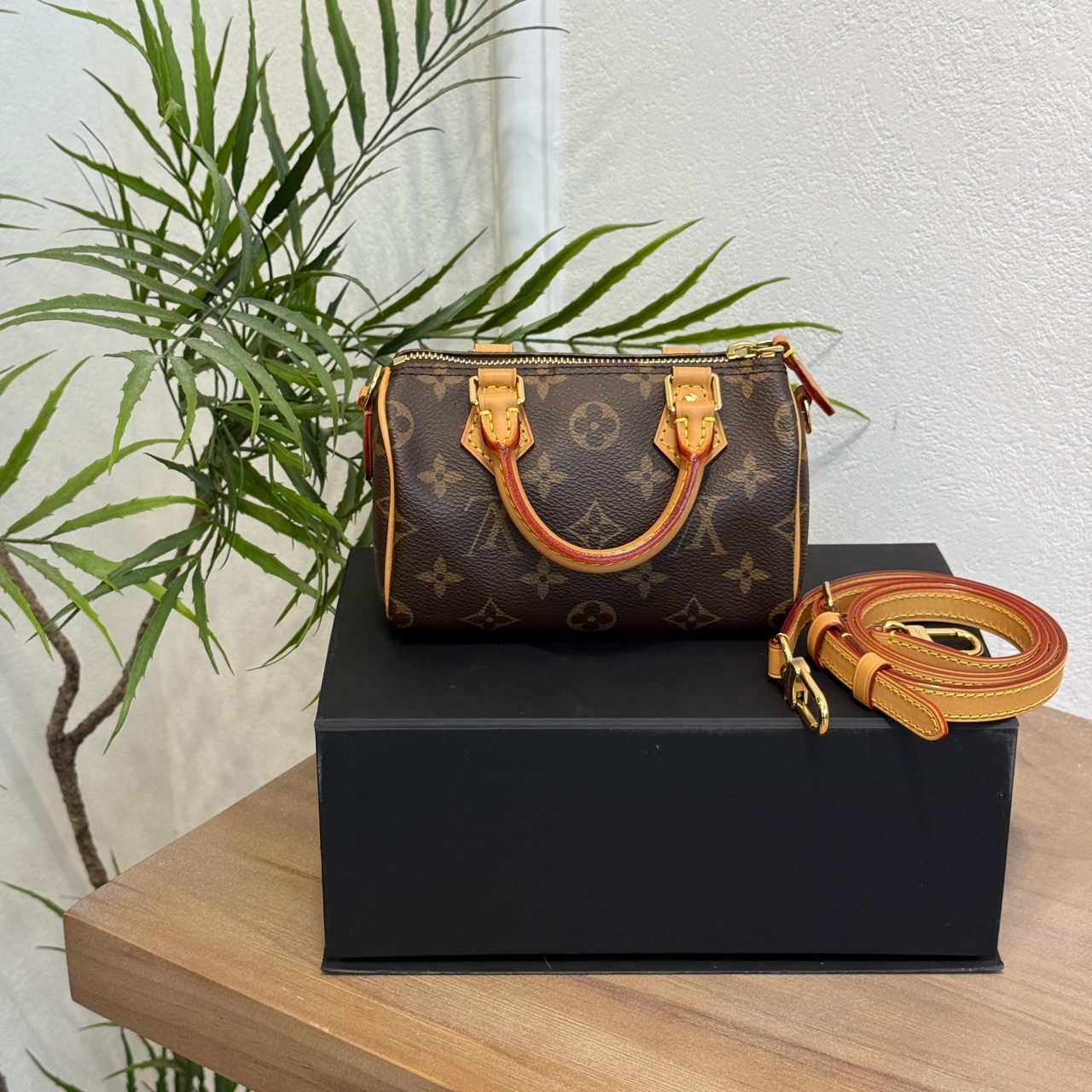 99新 LouisVuitton/路易威登 nano speedy手提斜挎包 （2264）