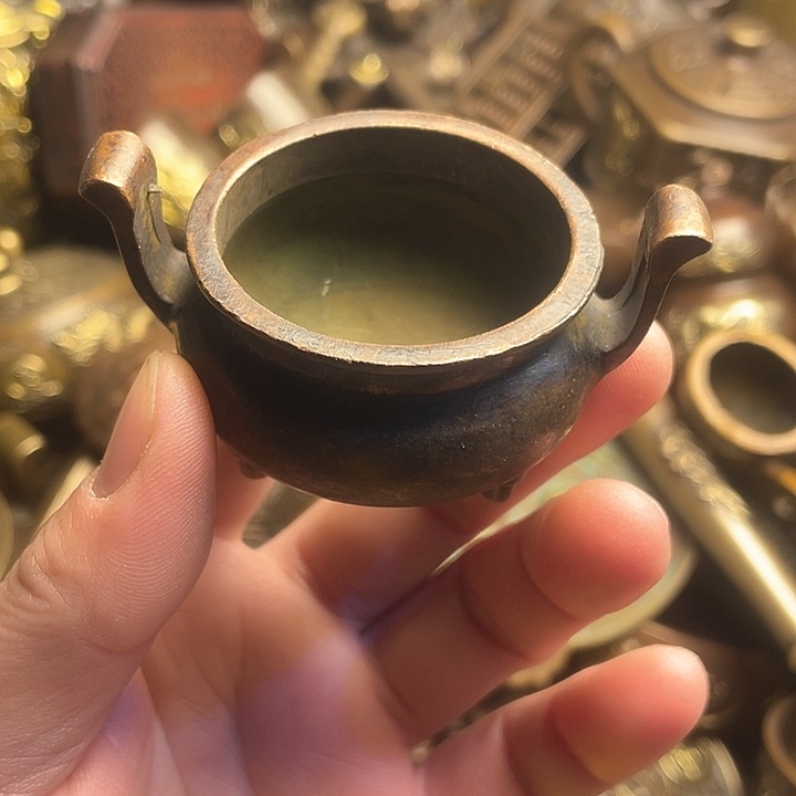 诚信经营铜器摆件