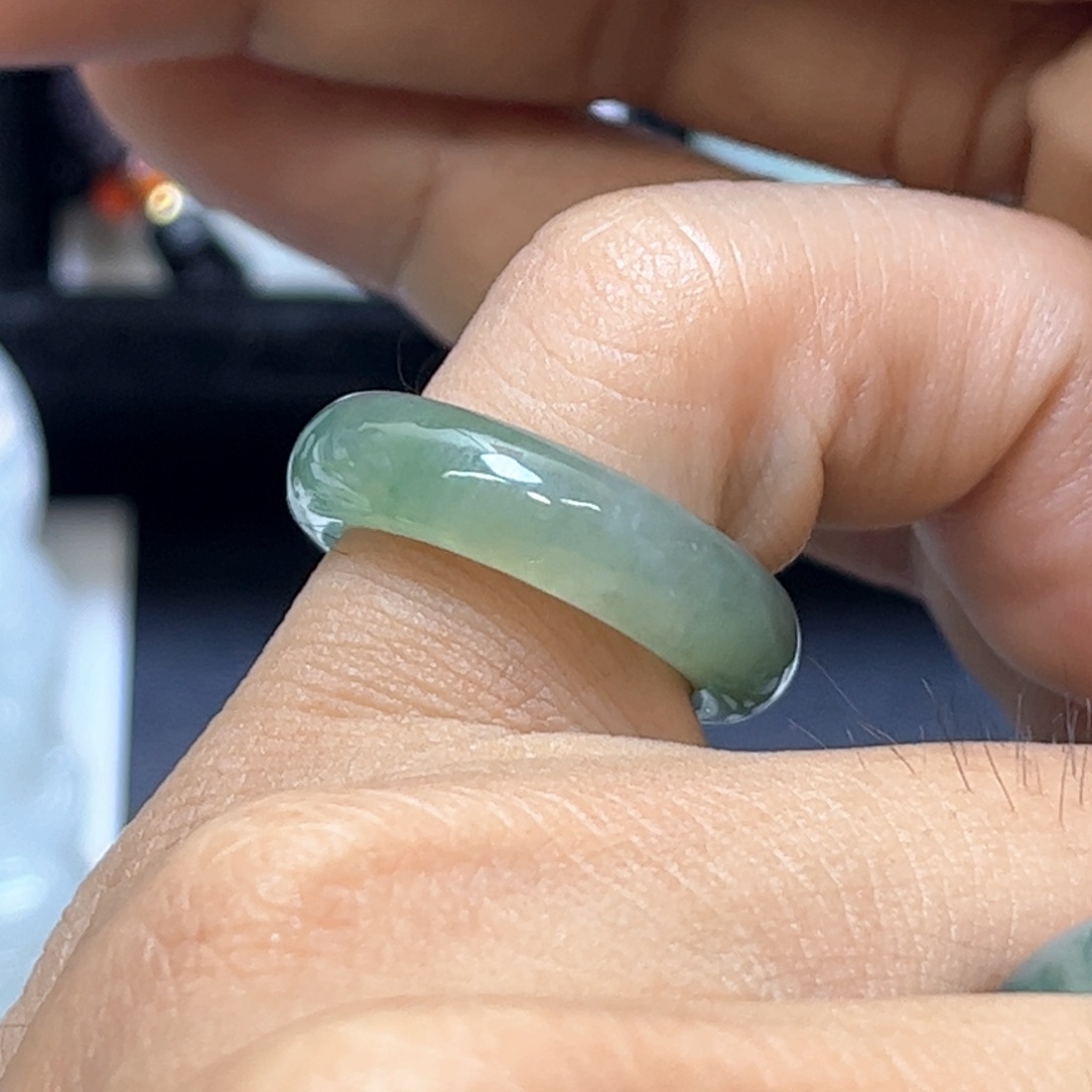 翡翠未镶嵌颈饰缅甸翡翠