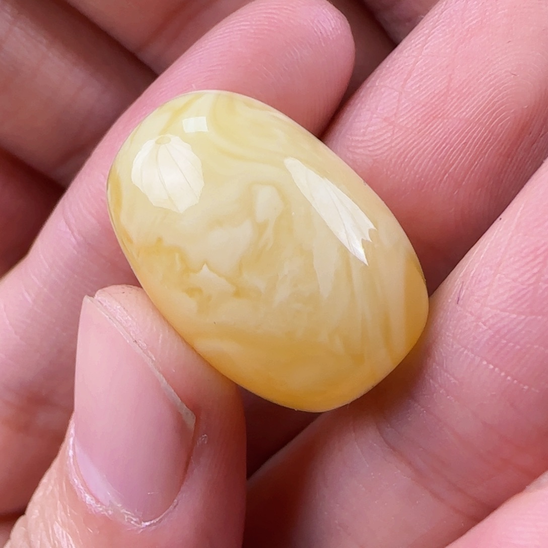 琥珀裸石未镶嵌蜜蜡