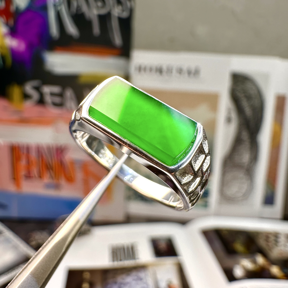 天王星 Uranus 高冰正阳绿马鞍戒指 天然缅甸翡翠 贡山商店