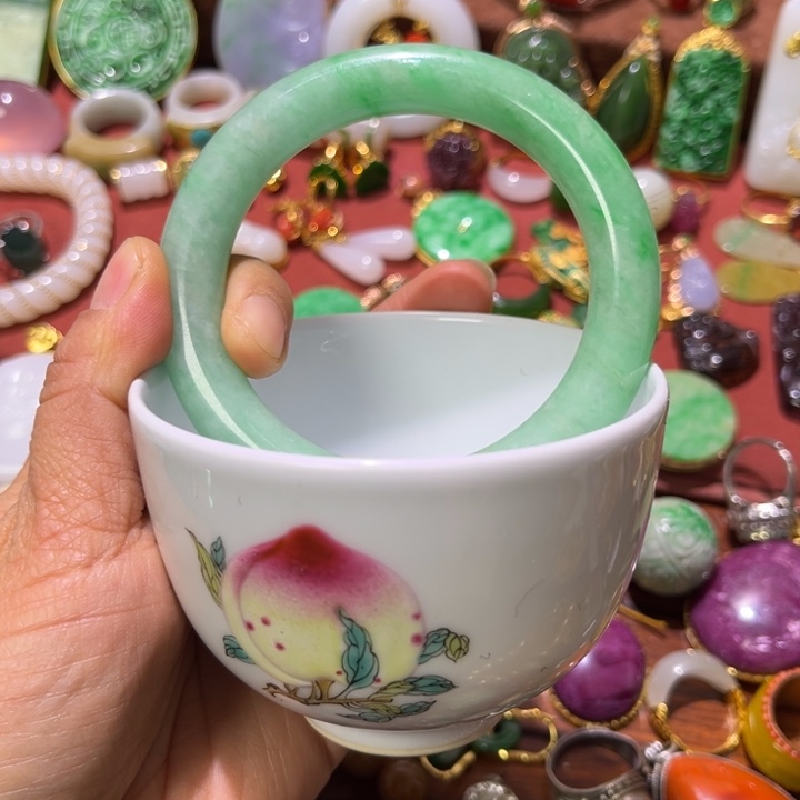 李****0精美好好好好好漂亮