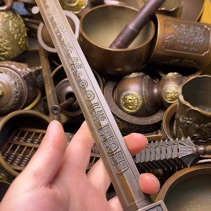 铜57585678767786785866