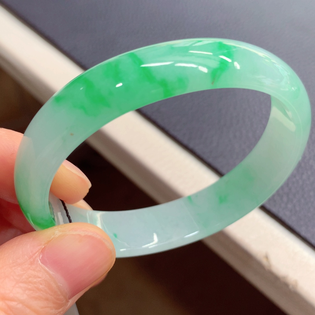 未镶嵌手镯翡翠会****t翡翠